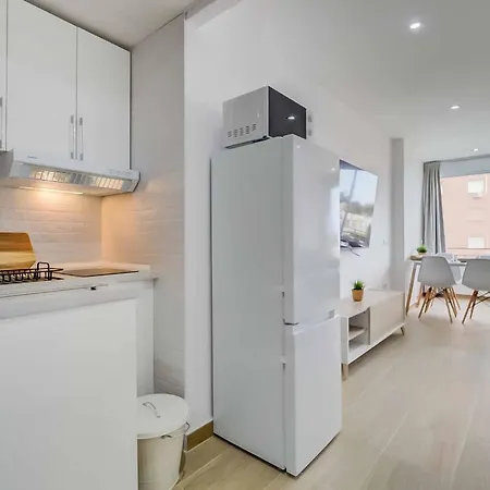 Reformado Familiar, Piscina Y Centro