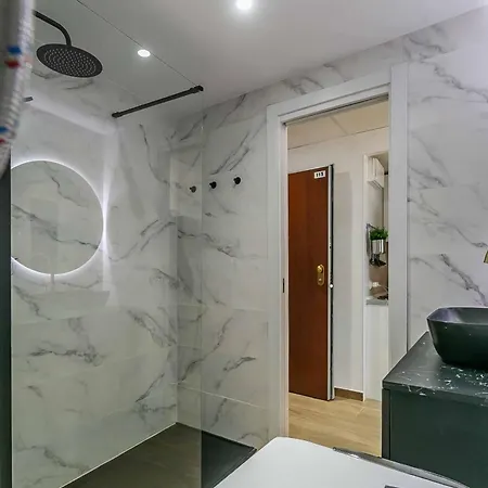 아파트 Reformado Familiar, Piscina Y Centro 토레몰리노스