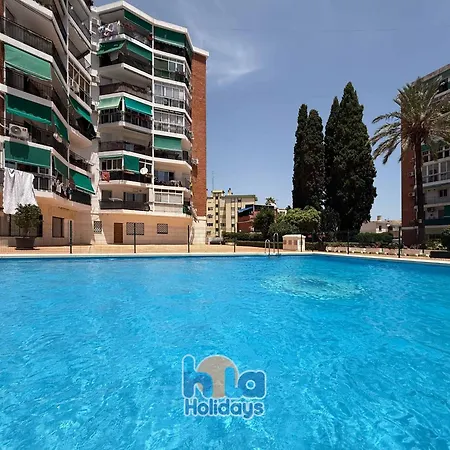 Reformado Familiar, Piscina Y Centro Apartamento