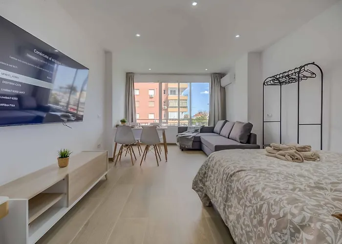 Reformado Familiar, Piscina Y Centro Апартаменты Торремолинос