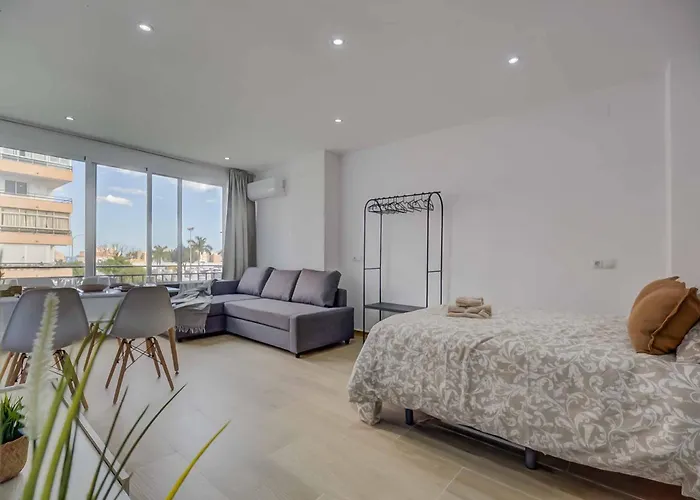 Apartamento Reformado Familiar, Piscina Y Centro *