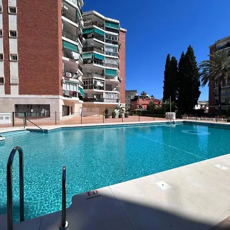 Reformado Familiar, Piscina Y Centro * Torremolinos